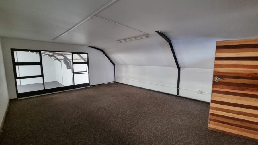 To Let commercial Property for Rent in Woodstock Western Cape